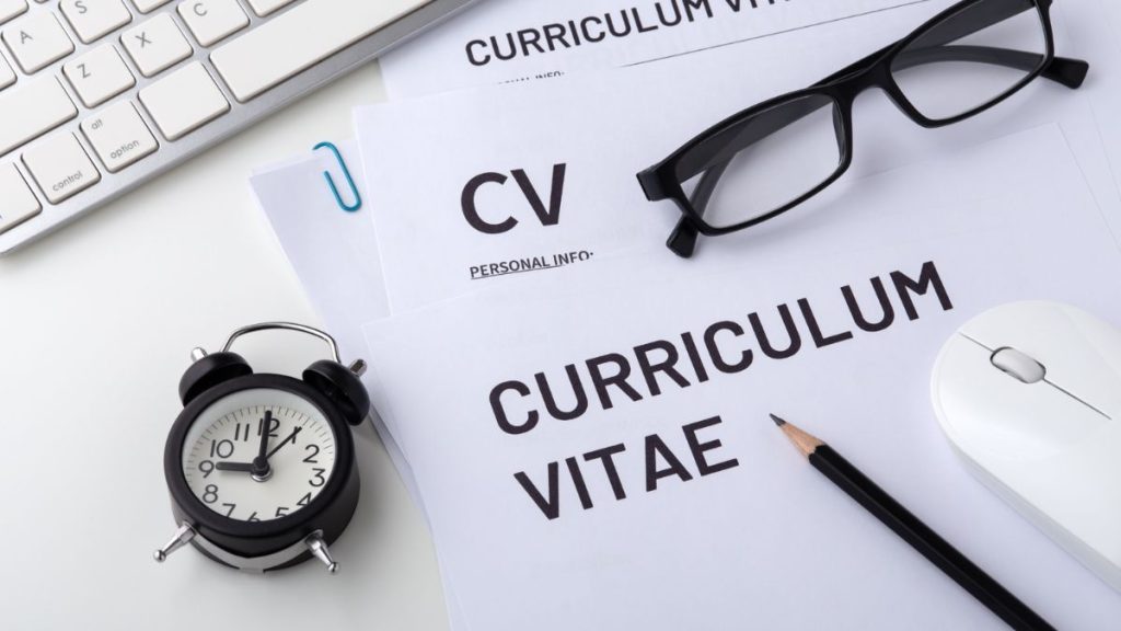 Contoh CV lamaran kerja yang benar dan menarik